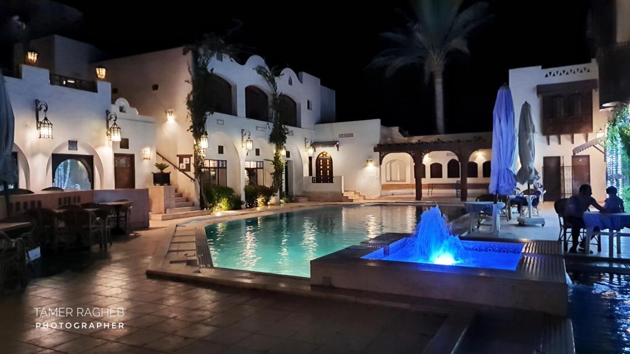 Six Corners Resort Abū Sulţān Екстериор снимка
